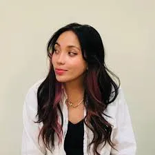 Cynthia, therapist in Toronto